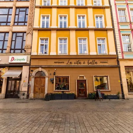 Lägenhet Rynek Urban Haven Wrocław