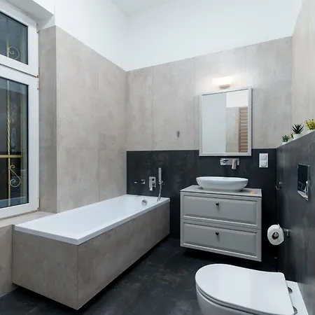 Apartment Rynek Urban Haven